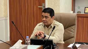 Wakil Menteri Desa dan Pembangunan Daerah Tertinggal (Wamendes PDT) Ahmad Riza Patria  hadiri Acara Satu Tahun Berdaya ,Gotong Royong Menuju Kemandirian, di Menara Danareksa, Selasa, 28 Oktober 2025.
