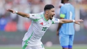 Tim nasional Aljazair memastikan diri tampil di Piala Dunia 2026 setelah menundukkan Somalia dengan skor telak 3-0 pada laga Kualifikasi Grup G di Stadion Miloud Hadefi, Bir El Djir, Aljazair, Jumat dini hari WIB.