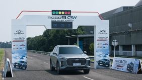 Chery TIGGO 9 CSH AWD Menegaskan Posisinya Sebagai Family Luxury SUV Yang Dirancang Untuk Keluarga Modern.