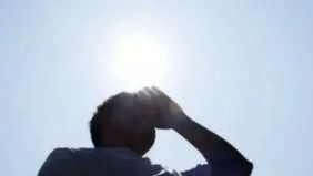 Badan Meteorologi, Klimatologi, dan Geofisika (BMKG) menjelaskan penyebab cuaca terasa lebih panas di sejumlah wilayah Indonesia. Fenomena ini terjadi karena posisi matahari kini bergeser ke selatan.