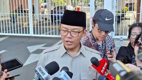 Menteri Luar Negeri Suginono membantah klaim yang beredar di sejumlah media Israel mengenai rencana kunjungan Presiden Prabowo Subianto ke Israel. 