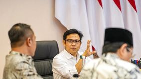 Menteri Koordinator Bidang Pemberdayaan Masyarakat Abdul Muhaimin Iskandar menegaskan bahwa pemerintah tidak hanya akan memperbaiki bangunan lembaga pendidikan pondok pesantren, tetapi juga rumah ibadah dan fasilitas keagamaan lain yang dinilai beris