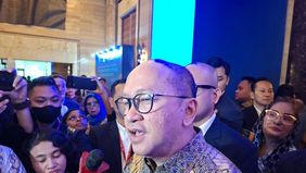 Chief Executive Officer (CEO) Danantara, Rosan Perkasa Roeslani, menyatakan bahwa pihaknya menargetkan rasionalisasi jumlah perusahaan Badan Usaha Milik Negara (BUMN) dari total sekitar 1.044 perusahaan menjadi hanya 230 hingga 340 perusahaan dalam l