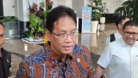 Menteri Keuangan Purbaya Yudhi Sadewa menyatakan kesiapan pemerintah untuk mengalokasikan anggaran pengadaan kendaraan dinas jenis Maung bagi menteri dan wakil menteri. Namun, penyaluran kendaraan ini akan menunggu kesiapan industri.