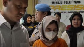 Kapolres Metro Bekasi, Kombes Pol Mustofa, menjelaskan bahwa tersangka menawarkan tanah kavling non legal sejak 2017-2024 kepada masyarakat dengan janji akan memproses Akta Jual Beli (AJB) hingga Sertipikat Hak Milik (SHM).