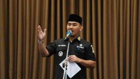 Bupati Bekasi Ade Kuswara Kunang menegaskan bahwa tidak ada praktik jual beli jabatan dalam proses pengisian posisi aparatur di lingkungan Pemerintah Kabupaten Bekasi, menanggapi pernyataan yang sebelumnya disampaikan oleh Menteri Keuangan (Menkeu) P