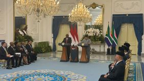 Presiden Republik Afrika Selatan, Matamela Cyril Ramaphosa, menyampaikan apresiasi mendalam atas sambutan hangat dari Presiden Republik Indonesia, Prabowo Subianto, dalam pernyataan pers bersama di Istana Merdeka, Jakarta