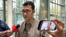 Komisi Pemberantasan Korupsi (KPK) memeriksa Kepala Bagian Umum dan Barang Milik Negara (Kabag Umum dan BMN) Kementerian Agama, Eri Kusmar (EK), untuk mendalami dugaan aliran uang dalam kasus korupsi terkait penentuan kuota haji.
