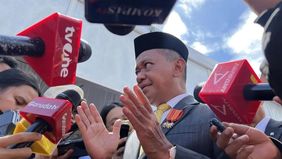 Menteri Energi dan Sumber Daya Mineral (ESDM) Bahlil Lahadalia memastikan pemerintah akan memberikan insentif fiskal bagi perusahaan yang membangun pabrik etanol di Indonesia.