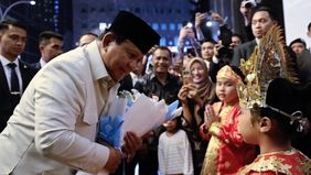 Kedatangan Presiden Republik Indonesia Prabowo Subianto di Kuala Lumpur, Malaysia dalam perhelatan KTT ke-47 ASEAN disambut dengan rasa kebanggan tersendiri oleh para diaspora Indonesia di Malaysia