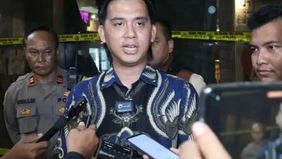 Polres Metro Jakarta Pusat tengah menyelidiki dugaan kasus penggelapan mobil mewah Toyota Alphard milik perusahaan oleh mantan Chief Executive Officer (CEO) dan Direktur Crown Group berinisial PS, setelah laporan diajukan oleh sang pendiri.