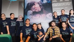 Acha Septriasa akui sempat sesak saat momen ia ucap kalimat syahadat di film Air Mata Mualaf.