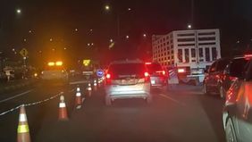 Ziko Harnadi Mengungkapkan Perbaikan Jalan Tol JORR Yang Dilakukan Pada Jam Sibuk Malam Hari Justru Menimbulkan Kemacetan Panjang.
