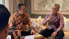 Pemerintah Malaysia sukses menegosiasikan penurunan tarif impor ke Amerika Serikat dari 25 persen menjadi 19 persen melalui penandatanganan Kesepakatan Tarif Resiprokal. Langkah ini disambut positif karena memperkuat hubungan perdagangan sekaligus me