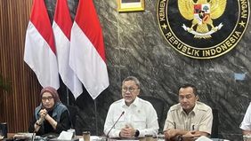 Menteri Koordinator Bidang Pangan Zulkifli Hasan (Zulhas) menyatakan bahwa Peraturan Presiden (Perpres) tentang Tata Kelola Penyelenggaraan Program Makan Bergizi Gratis (MBG) telah selesai disusun. Selain itu, Keputusan Presiden (Keppres) mengenai Ti