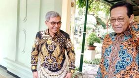 Ketua Komisi Pemberantasan Korupsi (KPK) Setyo Budiyanto menemui Gubernur Daerah Istimewa Yogyakarta (DIY) Sri Sultan Hamengku Buwono X di Kompleks Kepatihan, Kota Yogyakarta, Selasa, 28 Oktober 2025, untuk membahas persiapan pelaksanaan Hari Antikor
