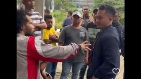 Seorang pengacara ditembak di Tanah Abang, Jakarta Pusat, Selasa, 28 Oktober 2025 sekitar pukul 07.28 WIB. Sebelum ditembak, korban yang berinisial WA (34), dikeroyok terlebih dahulu.