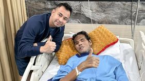 Raffi Ahmad beri bantuan perawatan dan pengobatan untuk Fahmi Bo, dengan memindahkan ke rumah sakit elit. 