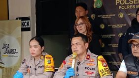 Kepolisian memeriksa empat orang saksi untuk mengungkap secara menyeluruh kronologi peristiwa penganiayaan yang menewaskan seorang pria di kawasan Bidara Cina, Jatinegara, Jakarta Timur, pada Sabtu, 25 Oktober 2025, sekitar pukul 18.30 WIB.