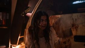 Film horor bertema zombie asal Indonesia berjudul “Abadi Nan Jaya” (The Elixir) berhasil menempati posisi puncak dalam daftar Netflix Top 10 Global Film untuk kategori film non-Inggris. Sejak dirilis pada 23 Oktober 2025, film ini telah ditonton lebi