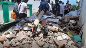 Sebuah tragedi menimpa Pondok Pesantren Salafiah Syafi'iyah Syekh Abdul Qodir Jaelani, yang terletak di Desa Blimbing, Kecamatan Besuki, Situbondo.