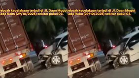 Sebuah mobil pribadi menabrak Transjakarta yang sedang berhenti di pinggir jalan.
Kondisi mobil bagian depannya sampai hancur. Menurut keterangan saksi, sopir mengaku mengantuk.