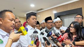 Wakil Menteri Sekretaris Negara (Wamensesneg) Juri Ardiantoro menjelaskan bahwa penyelesaian status guru madrasah untuk diangkat menjadi Pegawai Pemerintah dengan Perjanjian Kerja (PPPK) masih menghadapi sejumlah persoalan kompleks.