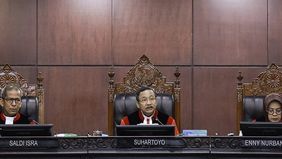 Mahkamah Konstitusi (MK) menyatakan tidak dapat menerima empat permohonan uji materi terhadap Undang-Undang Badan Usaha Milik Negara (BUMN).