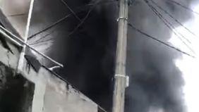 Jum'at, 31 Oktober 2025 Dinas Pemadam Kebakaran dan Penyelamatan Kota Depok menerima laporan terjadinya kebakaran sebuah lapak dengan luas area yang terbakar ±100M² yang berlokasi di Jalan Bulak Barat Rt.04 Rw.08 Kelurahan Cipayung Kecamatan Cipayung