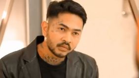Artis sekaligus musisi Onadio Leonardo, atau yang dikenal dengan sapaan Onad, kembali menjadi sorotan publik setelah diamankan pihak kepolisian terkait kasus penyalahgunaan narkoba. Dalam operasi penangkapan tersebut, total tiga orang diamankan, term