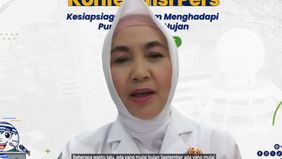 Meski begitu, sejumlah wilayah di RI berbeda waktu puncak musim hujan