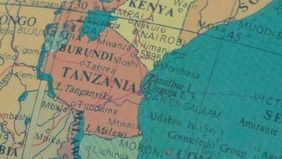 Kementerian Luar Negeri (Kemlu) RI memastikan bahwa tidak ada warga negara Indonesia (WNI) yang menjadi korban dalam aksi unjuk rasa besar-besaran terkait pemilihan umum di Tanzania.