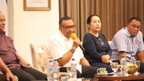 Wakil Menteri Ketenagakerjaan Afriansyah Noor menyoroti formula baru dalam penetapan upah minimum 2026 yang akan diumumkan pada 21 November mendatang. 
