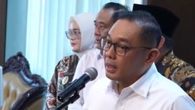 Wakil Menteri Investasi dan Hilirisasi/Wakil Kepala BKPM Todotua Pasaribu melakukan kunjungan kerja ke Palembang dalam rangka penandatanganan nota kesepahaman dan serah terima lahan pembangunan Pelabuhan Palembang Baru.