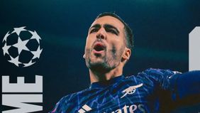 Keberhasilan Bayern Muenchen berada di peringkat pertama klasemen sementara fase liga Liga Champions tidak terlepas dari keberhasilan mereka mengalahkan salah satu pesaing Paris Saint-Germain dengan skor 2-1 di Stadion Parc des Princes, Paris, Selasa