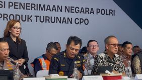 Operasi Gabungan Kementerian Keuangan dan Satgassus Optimalisasi Penerimaan Negara Polri mengungkapan pelanggaran 87 kontainer pelanggaran ekspor produk turunan minyak sawit mentah atau CPO yang dilakukan oleh PT MMS di Pelabuhan Tanjung Priok, Jakar