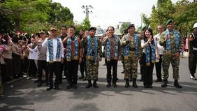 Komponen Cadangan merupakan komponen pertahanan negara yang beranggotakan warga yang memenuhi syarat, dan secara sukarela mendaftarkan diri untuk mengikuti pelatihan dasar militer. Nantinya, bila dibutuhkan mereka akan terlibat menjadi pengganda keku