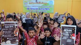 Menteri Pemberdayaan Perempuan dan Perlindungan Anak (PPPA) Arifah Fauzi menegaskan komitmen pemerintah dalam memberikan pelayanan serta perlindungan kepada pelajar perempuan berusia 17 tahun asal Kabupaten Pesisir Selatan, Sumatera Barat, yang menja