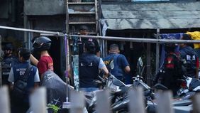 Kampung Bahari di Jakarta Utara kembali menjadi sorotan setelah Badan Narkotika Nasional (BNN) RI bersama Kepolisian Republik Indonesia (Polri) melakukan penggerebekan besar-besaran terhadap sarang narkoba di wilayah tersebut, Jumat (7/11).