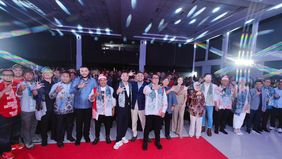 Menteri Ekonomi Kreatif sekaligus Kepala Badan Ekonomi Kreatif (Ekraf), Teuku Riefky Harsya, mengajak generasi muda untuk semakin aktif berperan dalam pengembangan industri kreatif, budaya, dan digital. Pesan tersebut ia sampaikan dalam Konferensi In