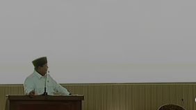 Presiden sekaligus Ketua Umum Partai Gerindra, Prabowo Subianto, memberikan arahan kepada seluruh kader partainya dalam acara taklimat yang digelar di Padepokan Garudayaksa, Hambalang, Bogor