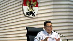 Komisi Pemberantasan Korupsi (KPK) menyampaikan rasa prihatin atas insiden kebakaran yang menimpa rumah milik Hakim Pengadilan Negeri (PN) Medan, Sumatera Utara, Khamozaro Waruwu. Rumah tersebut berlokasi di Kompleks Taman Harapan Indah, Tanjungsari.