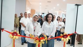 PT Administrasi Medika (AdMedika), bagian dari PT Telkom Indonesia (Persero) Tbk (Telkom) yang bergerak di bidang digital health ecosystem, meresmikan AdMedika VIP Lounge di RSUP Kemenkes Surabaya. Fasilitas ini menjadi wujud nyata komitmen AdMedika 