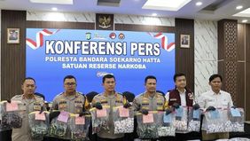 Satuan Reserse Narkoba Polresta Bandara Internasional Soekarno-Hatta berhasil membongkar peredaran vape berisi obat keras jenis etomidate dengan nilai ekonomi mencapai Rp42,5 miliar.