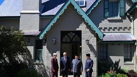 Presiden Republik Indonesia Prabowo Subianto melakukan pertemuan tête-à-tête dengan Perdana Menteri (PM) Australia Anthony Albanese di Kirribilli House, Sydney, pada Rabu, 12 November 2025