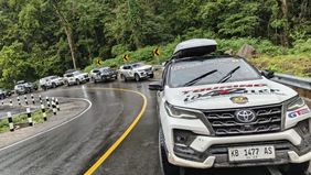 Toyota Australia mengumumkan akan menghentikan distribusi dan penjualan Fortuner di negara tersebut. Keputusan ini diambil karena performa penjualan model SUV itu tergolong lambat dibandingkan dengan lini kendaraan Toyota lainnya.
