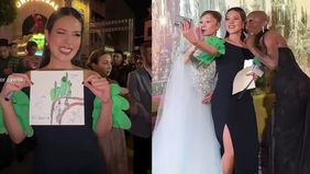 Raisa pamer momen akrab super bahagia saat berfoto dengan Ariana Grande dan Cynthia Erivo di Singapura.