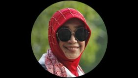 Kabar duka menyelimuti keluarga Penasihat Khusus Presiden Bidang Politik dan Keamanan, Wiranto. Istri beliau, Hj. Rugaiya Usman Wiranto, meninggal dunia pada Minggu, 16 November 2025 di Bandung. 