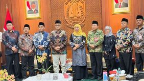 Menteri Haji dan Umrah RI Mochamad Irfan Yusuf mengatakan pemerintah mendorong pelaku Usaha Mikro Kecil dan Menengah (UMKM) dilibatkan dalam pemenuhan konsumsi pada penyelenggaraan haji 1447H/2026M