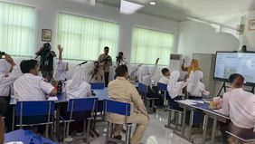 "Ini adalah langkah konkret dari Instruksi Presiden untuk merevitalisasi satuan pendidikan dan mengimplementasikan digitalisasi pembelajaran,” ujar Menteri Abdul Mu’ti.